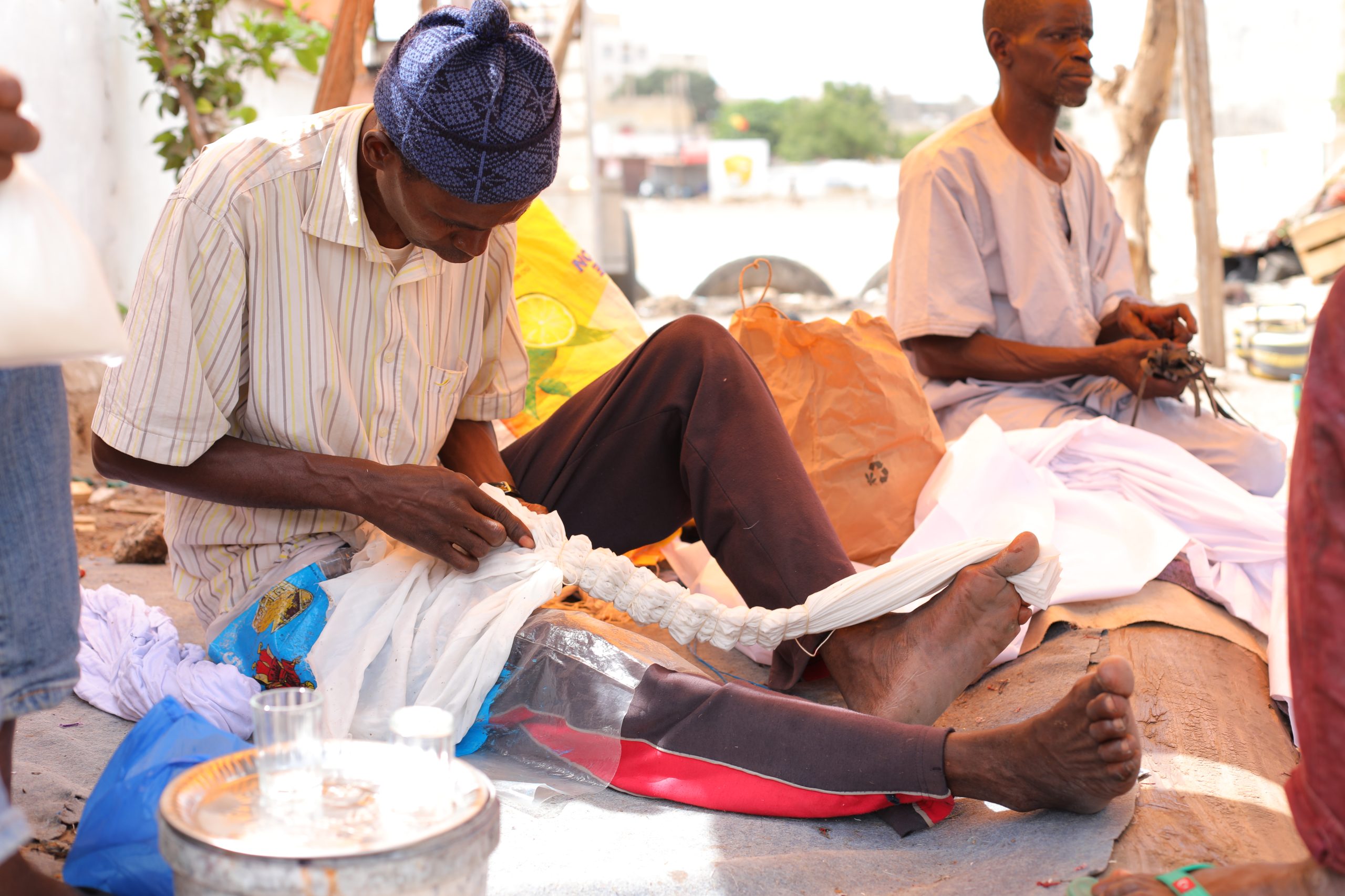 Cloth dyers in Dakar
